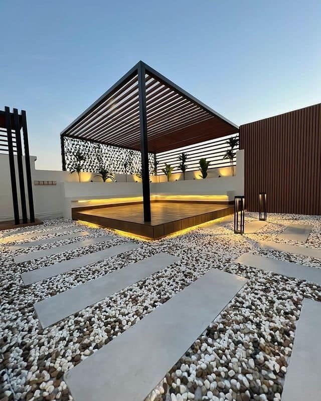 تزيين حديقة البيت في العين